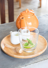 Hot pot of honey lime healthy drink