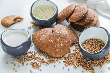 Buckwheat-oatmeal cookies with sesame seeds and ingredients