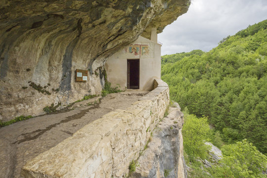 Eremo di San Bartolomeo in Legio