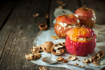 Obraz na płótnie Canvas Baked Apples Stuffed Walnuts Honey Healthy Food