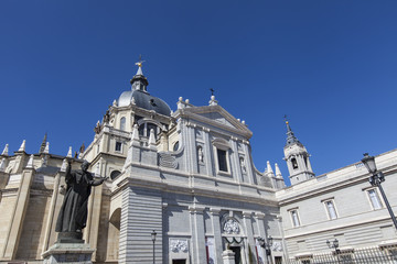 Fototapeta na wymiar Church Santa Maria la Real de La Almudena in Madrid, Spain