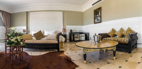Moroccan room suite