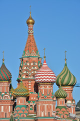 Fototapeta na wymiar Domes of St. Basil's Cathedral on red square.