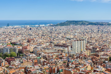 Obraz premium Panoramic view from Turo del Rovira in Barcelona, Spain