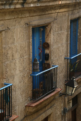 Balkontür in Havanna