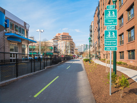 Fototapeta City urban bike path, Bethesda, Maryland near Washington DC