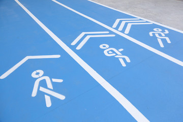 Running sign on running track