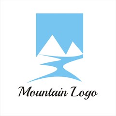 Obraz premium Simple Mountain Logo