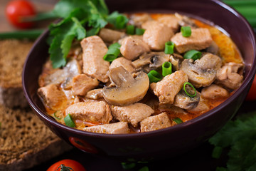 Hungarian paprikas (goulash) chicken with mushrooms