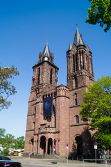 Fototapeta na wymiar Kirche- Saardom in Dillingen