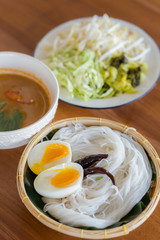 Vermicelli, salted sauce