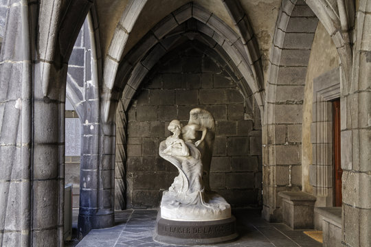 Baiser de la Gloire, Mairie de Riom