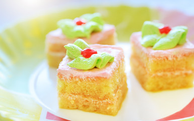 Mini cakes