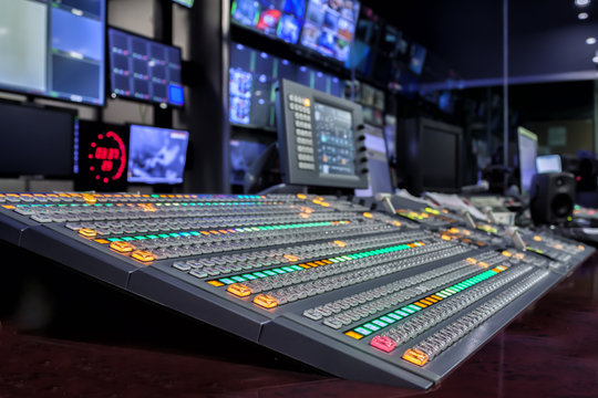 Video Mixer Switcher