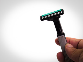 Shaving razor