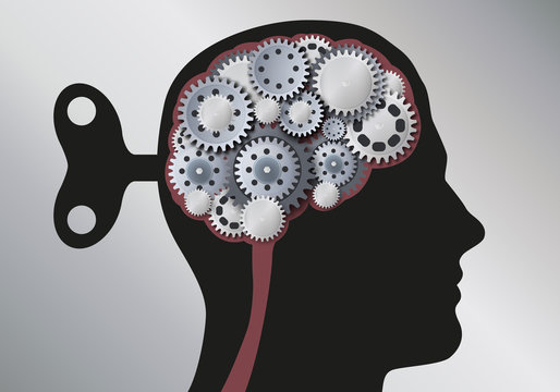 Concept de la manipulation intellectuelle avec une tête d’homme vue de profil avec une clé à l’arrière du crâne symbolisant l’emprise sur le cerveau mécanique, fait d’engrenages.