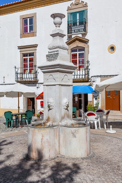 Ourives Fountain in Capitao Salgueiro Maia Square, Castelo de Vide, Portugal. 19th century fountain.