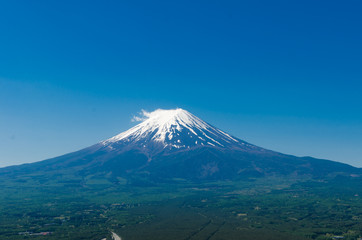 Fototapeta na wymiar Mount Fuji (Fuji san) in spring
