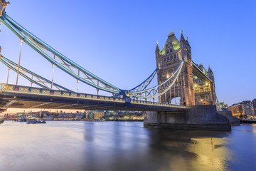 Fototapeta na wymiar The famous Tower Bridge