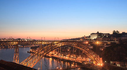 Fototapeta na wymiar evening view of downtown Porto and bridge Dom Luis, Portugal