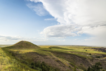 Fototapeta premium .beautiful American landscape with the sky in little green hills