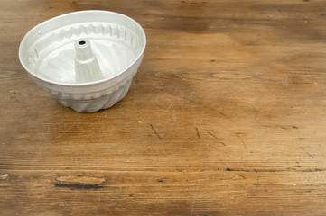 Antico stampo per dolci in alluminio degli  anni 60 