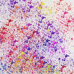 Акварельный абстрактный  цветной рисунок разноцветные пятна, разводы и брызги на белом фоне. . Нежные весенние цвета.