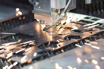 Schilderijen op glas CNC gas cutting metal sheet © sorapolujjin