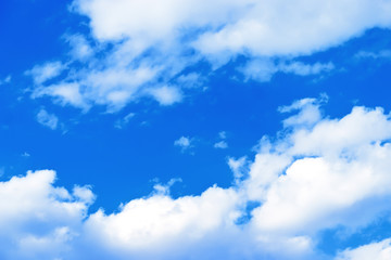 Obraz premium Blue sky background with clouds