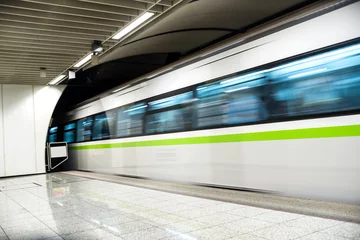 Fototapeten Metro train © markara