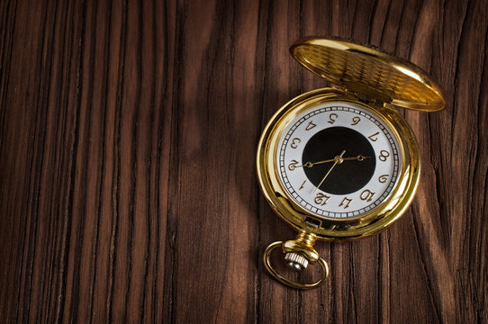 Retro Gold Pocket Watch