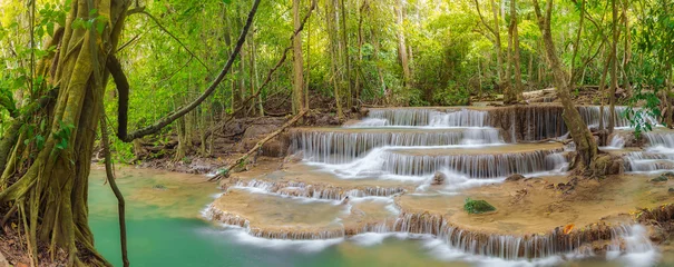 Foto auf Acrylglas Wasserfall Huai Mae Kamin © 24Novembers