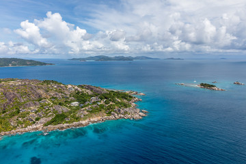 Fototapeta premium Seychelles, vue aérienne île Félicité, îles Cocos, île de la Digue, île Pralin
