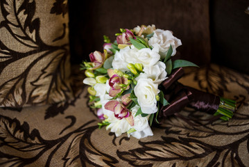 Obraz na płótnie Canvas orchids bridal bouquet