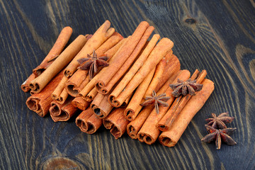 cinnamon stick on wooden table