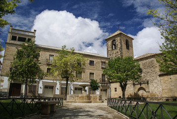 Fototapeta premium Basilica de Santa Maria de los Reales Alcazares de Ubeda