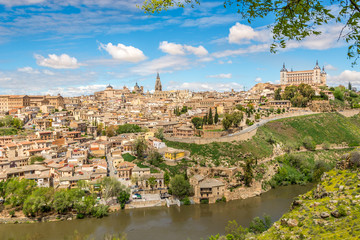 Fototapeta na wymiar View at the Toledo old Town with Tajo river