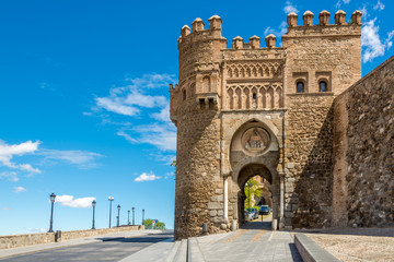 Gate of the Sun (Puerta del Sol) in Toledo - obrazy, fototapety, plakaty