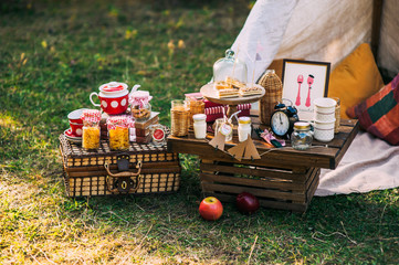 picnic scenery