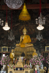 Buddha image in Wat Arun