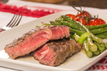 Grilled beef tenderloin with vegetables