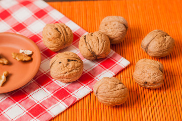Kernels of walnuts