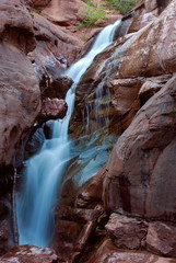 Fototapeta na wymiar Hays Creek Waterfall