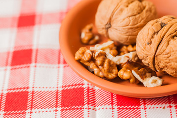 Kernels of walnuts