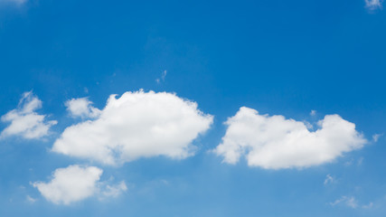 clouds in the blue sky