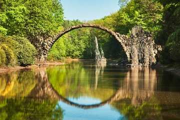 Vlies Fototapete Rakotzbrücke Bogenbrücke in Deutschland