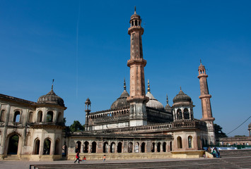 Fototapeta na wymiar Tourists walking around Asfi mosque of Lucknow