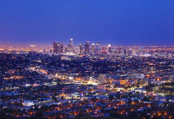 Foto op Plexiglas Los Angeles View of the downtown Los Angeles skyline at night