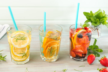 Detox water cocktails