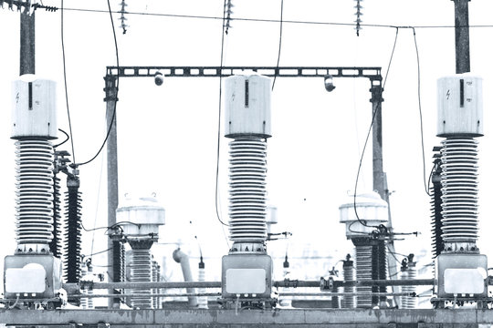 High voltage electric power